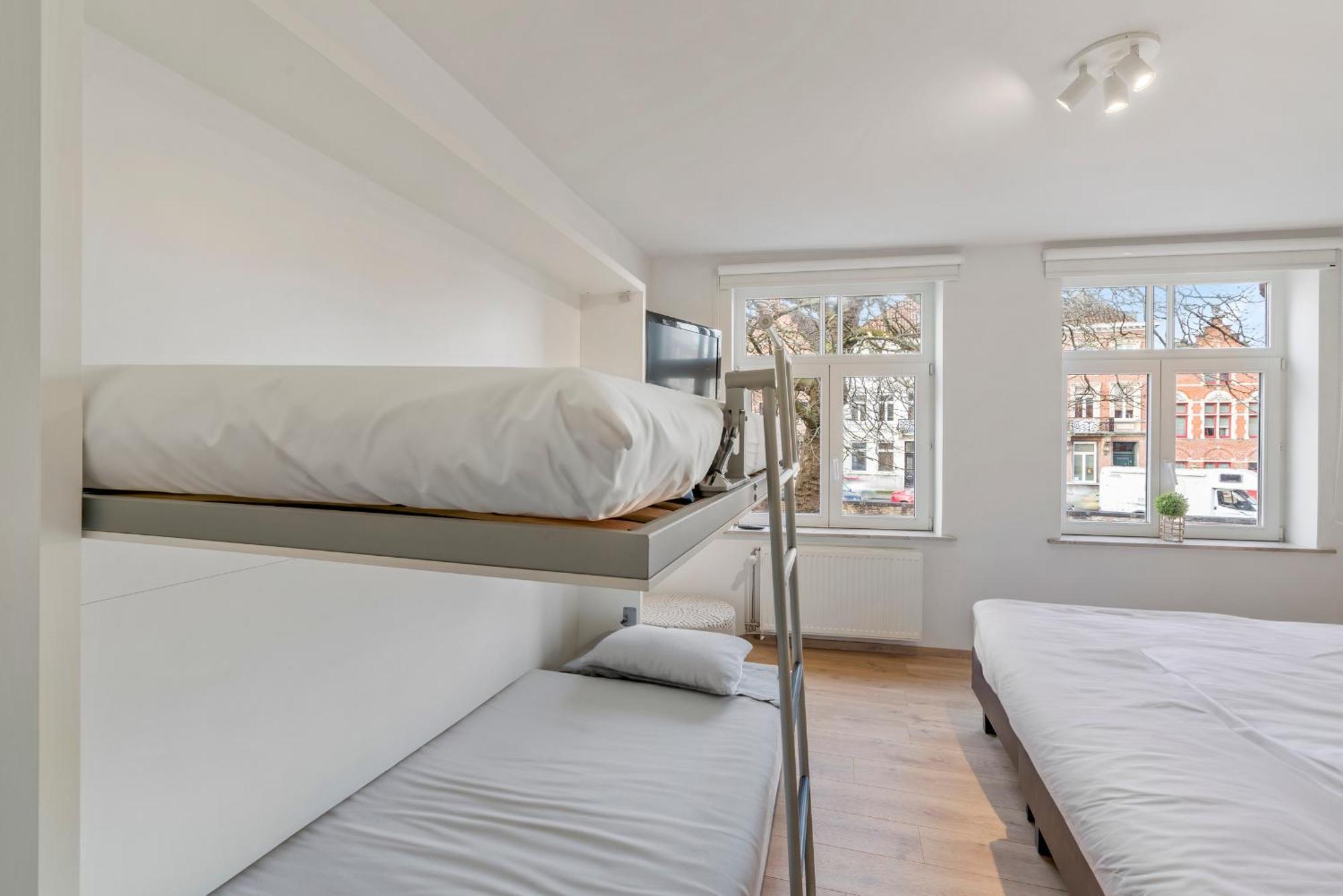 Brugse Charme Huis Met Tuin Aan Het Water 8P Brygge Exteriör bild