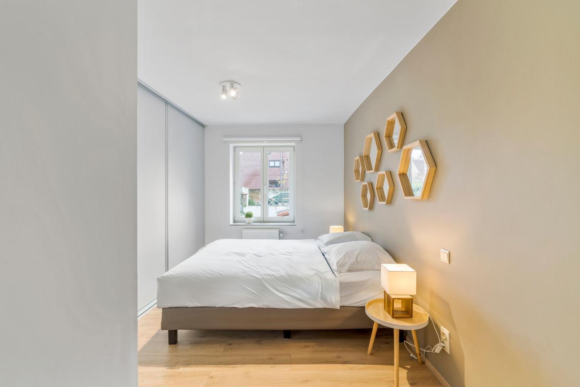 Brugse Charme Huis Met Tuin Aan Het Water 8P Brygge Exteriör bild